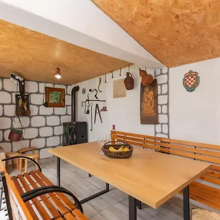 Antonia, Imotski - Makarska Apartment *