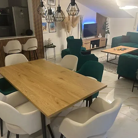 Antonia, Imotski - Makarska Podbablje